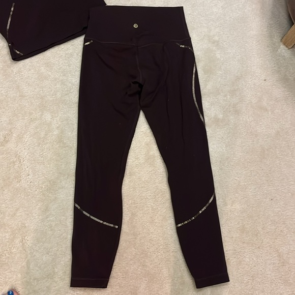 Lululemon Align High-Waisted Leggings with matching align tank.25” inseam. - Picture 4 of 5
